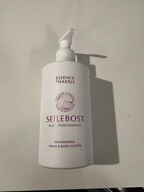 Seilebost Black Pomegranate Nourishing Hand & Body Lotion - White